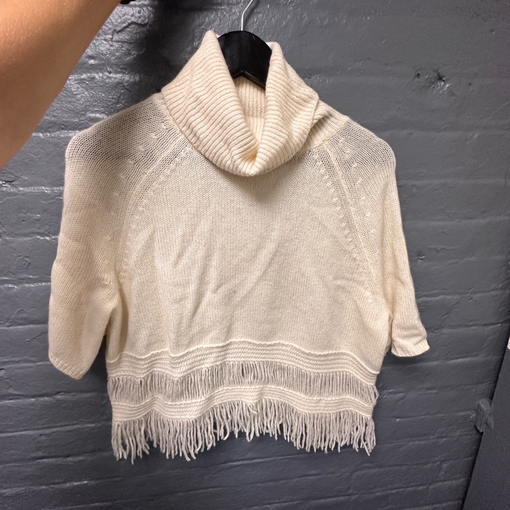 Cream white short sleeve cashmere sweater top